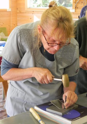 Hammering Metal Jewelry