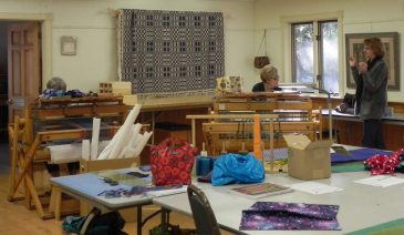 Rag Rug Weaving5