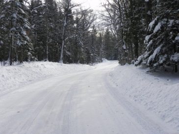 Snowy West Harbor Road