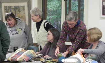 Knitters Visit11