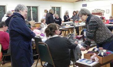 Knitters Visit8