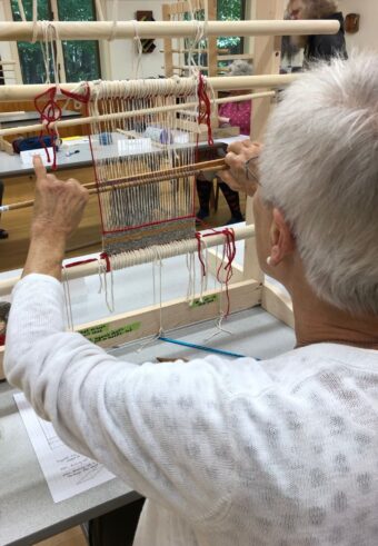 31- Navajo Weaving Techniques - Image 3